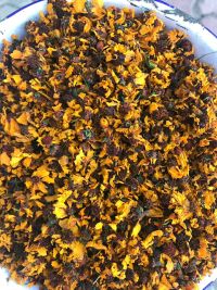 新疆昆仑雪菊物美廉价，野生黑枸杞，富含花青素，大量